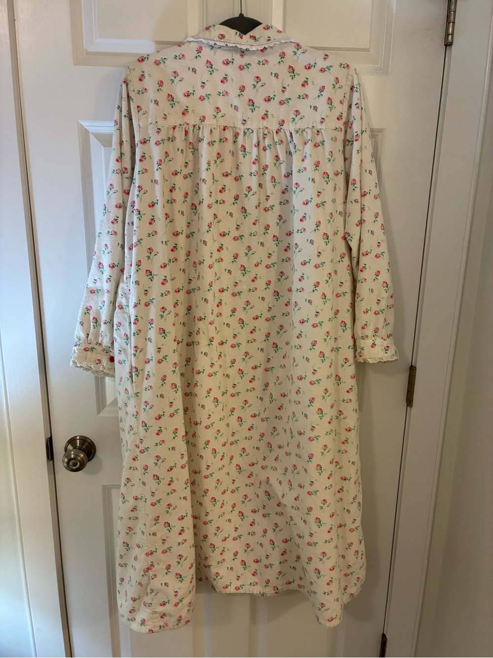 Lanz of Salzburg 100% Cotton Rosebud Nightgown L Cottagecore Grannycore - Picture 7 of 10